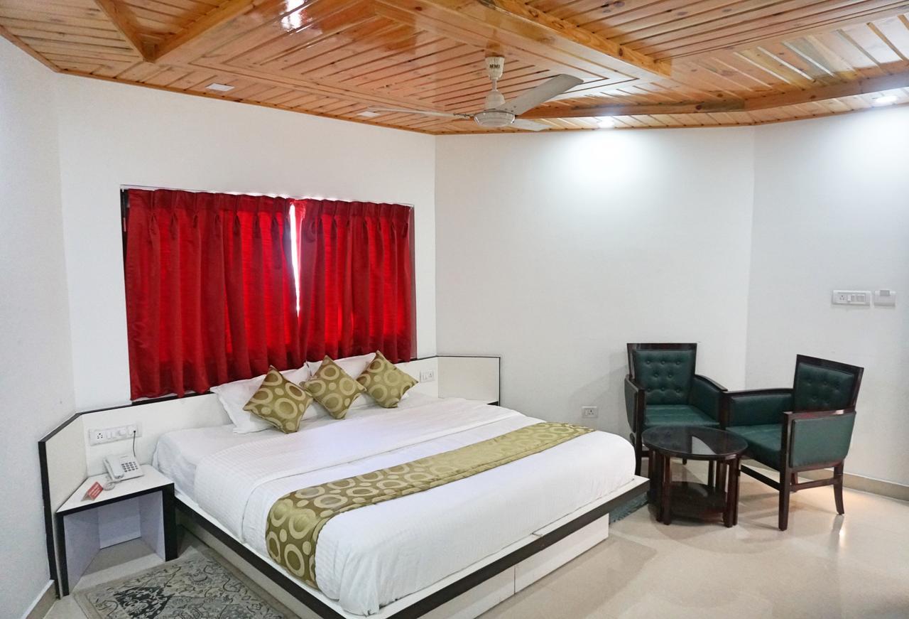 Ess & Bee Resorts Dharamshala Exterior foto